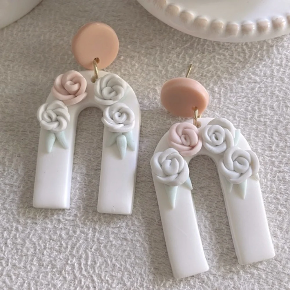 U shape clay floral earrings